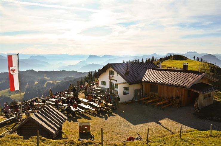 Altkaser Alm mit Aussicht