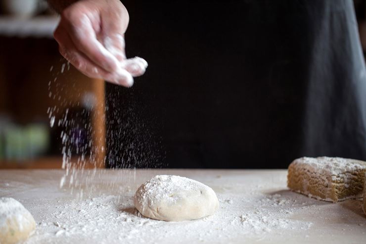 Brotbackkurs beim Moosbauer