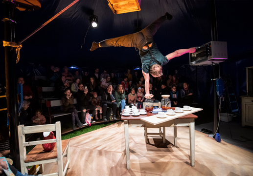 Circustage27_Teacrobat_by_Milos Stafek (1).png