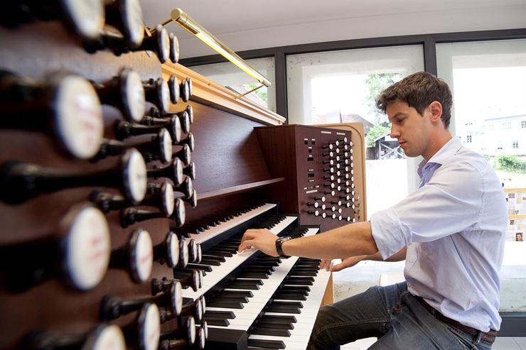 Hero Organ Concert - Theme Concerts