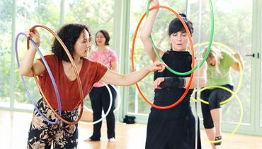 Circustage Kufstein - HulaHoop and Dance Workshop für Erwachsene