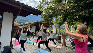 OHA-Yoga mit Margret im Bierol Biergarten - Schwoich