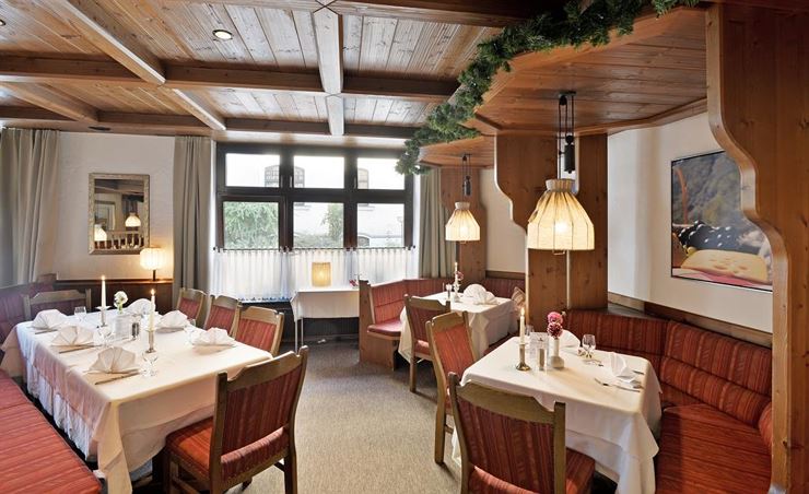 Kaminrestaurant Kufstein Ansicht Gaststube