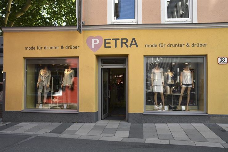 Petra Mode Kufstein Außenansicht