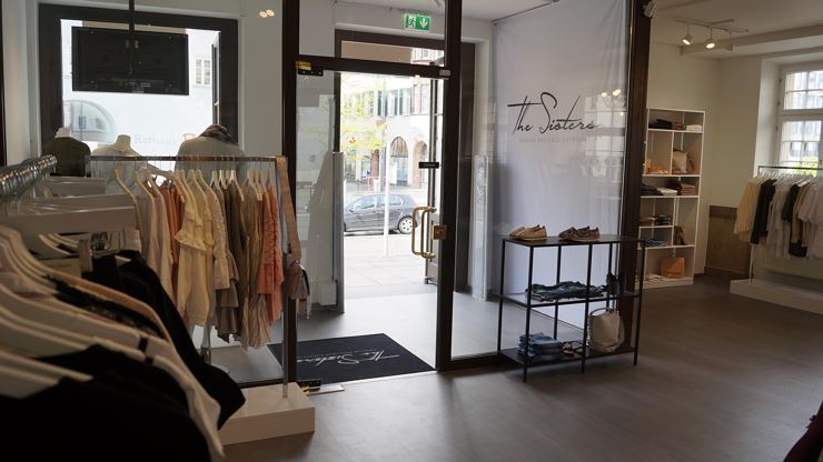 Shop Innen The Sisters