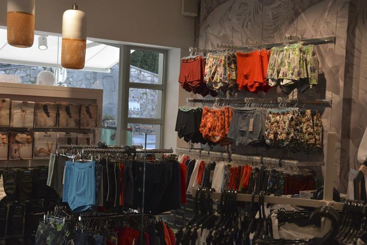 Wäsche von Feucht Kufstein Shop Ansicht