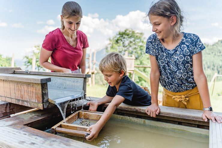 Bergbahn Hocheck gold