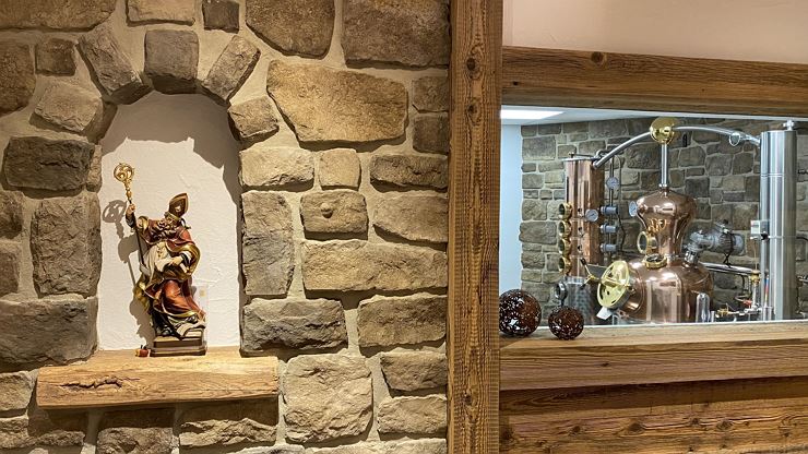 Crownhill Destillerie Ansicht Verkaufsraum