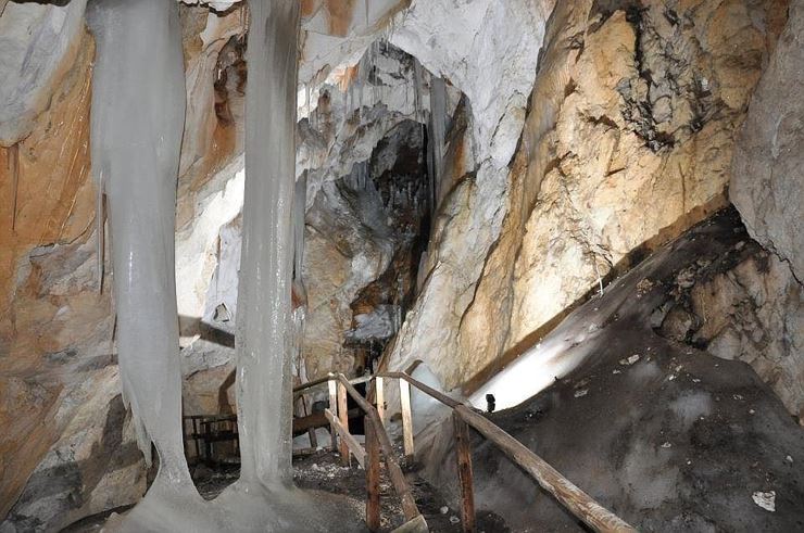 Hundsalm Höhle 1