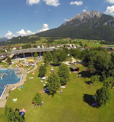 Outdoor pool Funarena 'Hallo du'