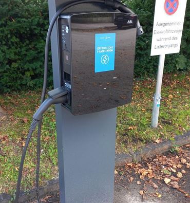 E-Ladestation Kirche Zell