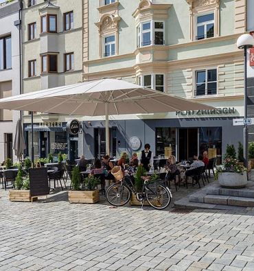 Tagungs- & Seminarhotel Platzhirsch