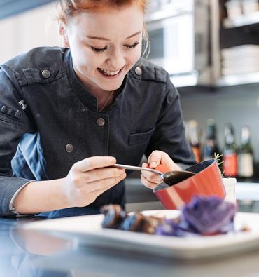 VIKTORIAS cooking school