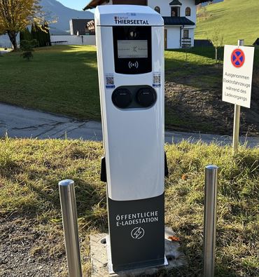 E-Ladestation Parkplatz Hinterthiersee