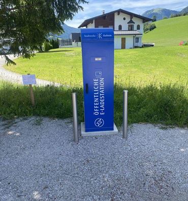 E-Ladestation Parkplatz Hinterthiersee