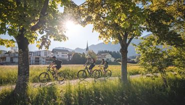 Kaiserweis Gastronomy & handicraft cycle route