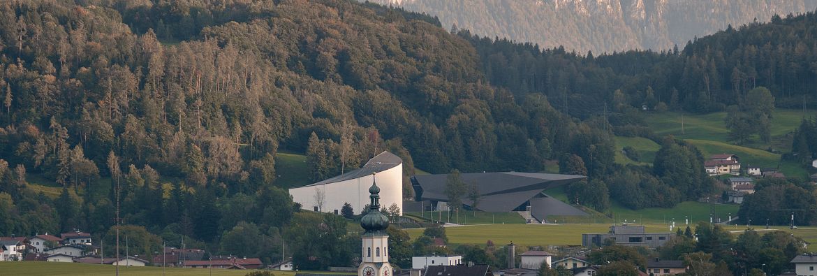 Kulturerlebnis und Naturgenuss im Passions- und Festspielort Erl
