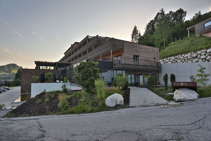 armona_medical_alpinresort_thiersee_hotelansicht