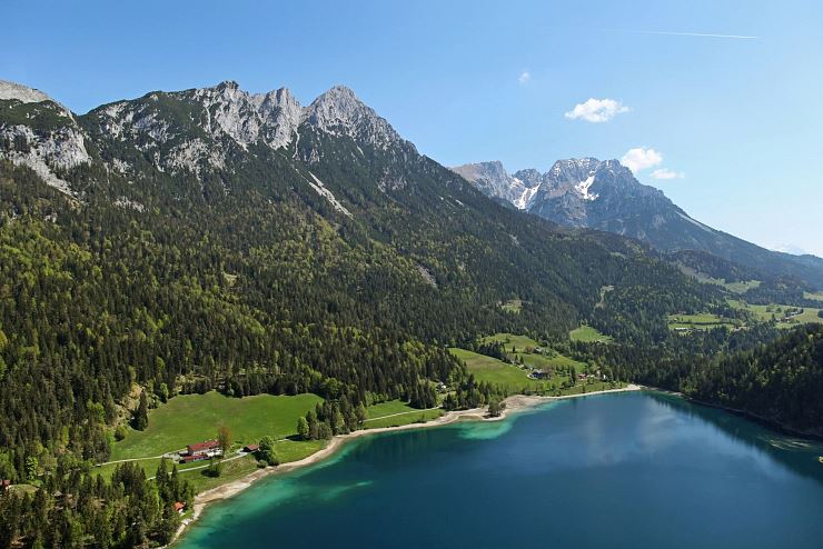 hintersteiner_see_scheffau_fruehling_copyright_simon_oberleitner