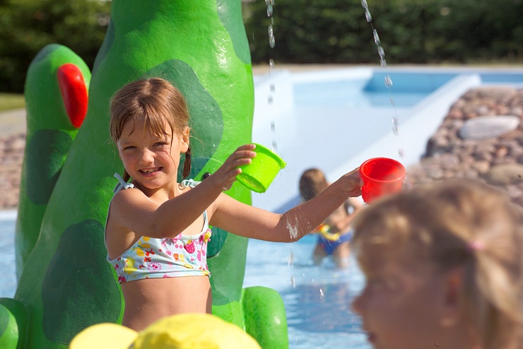 schwimmbad_bad_haering_1